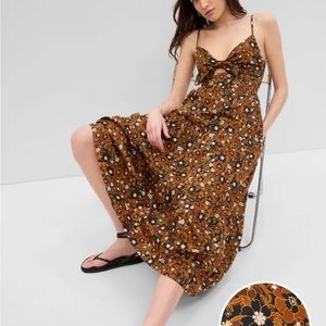 NWT maxi dress with tie front by the gap in size XS